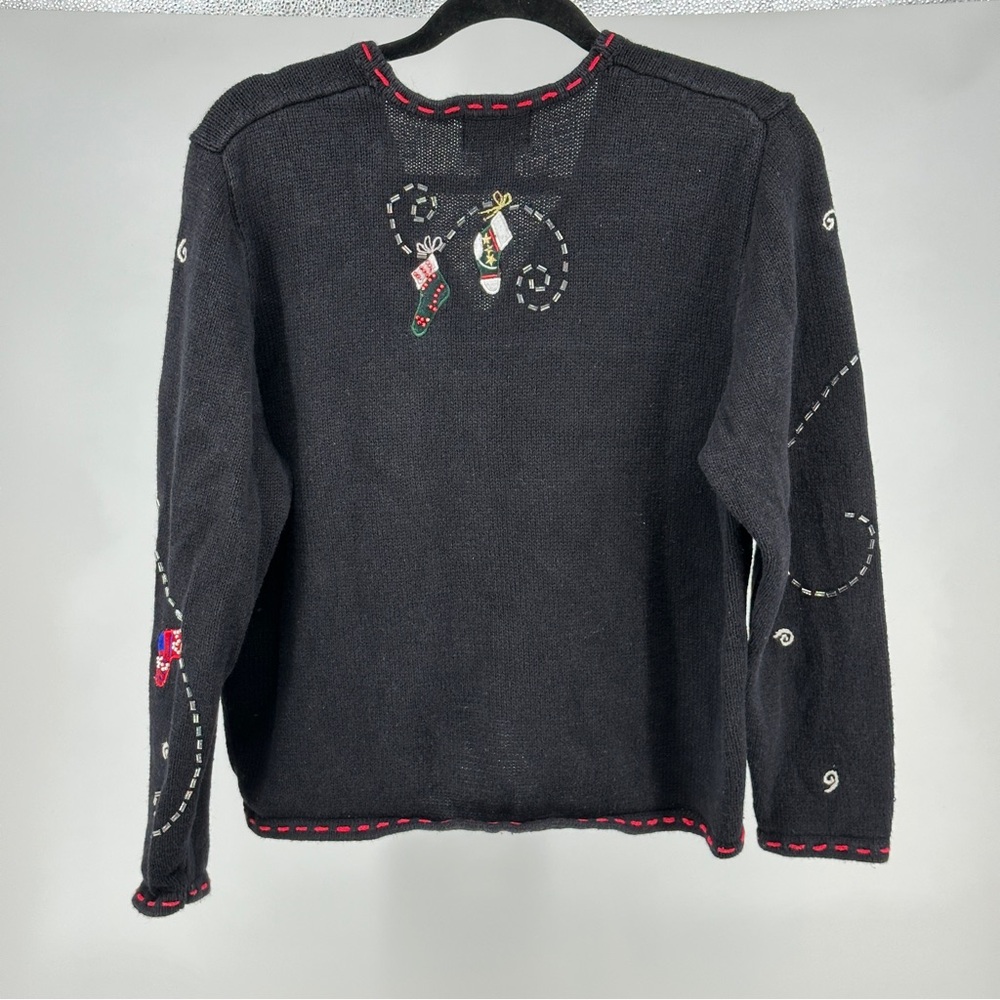 Women’s Vintage Petite Large Black Red Green Beaded Ugly Christmas Sweater - Picture 10 of 11